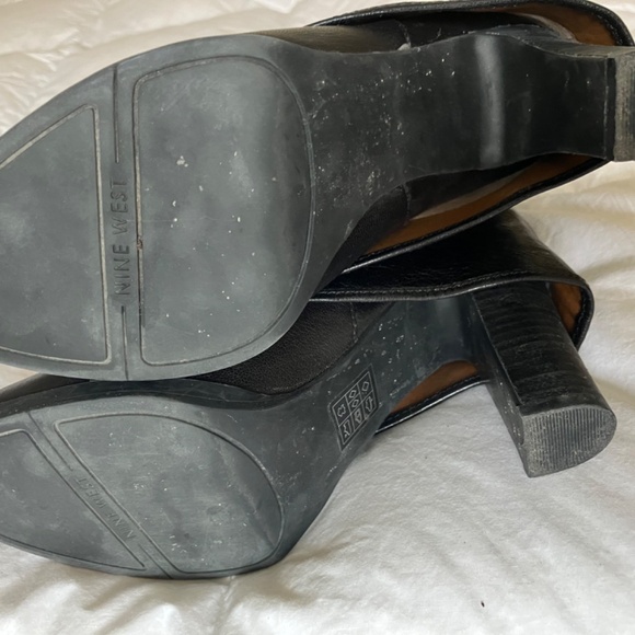 Women's leather short boots - Picture 8 of 8